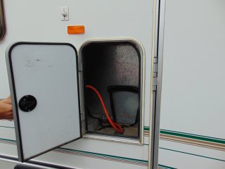 /photos/12124/250a0bbf-a8b1-d233-1551-3b5544887375_i320x240.jpg